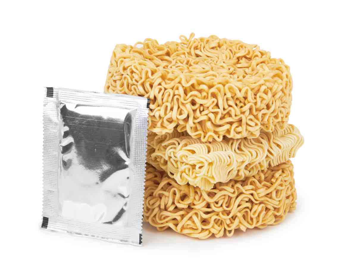 eating-instant-noodles-everyday-kitchenperfect